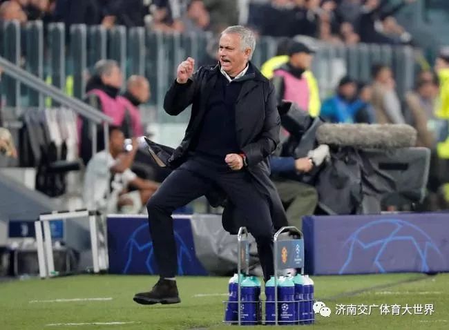  穆里尼奥遭解雇罗马动荡  